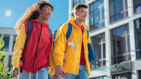 Budget Fashion Tips Every College Student Needs to Know