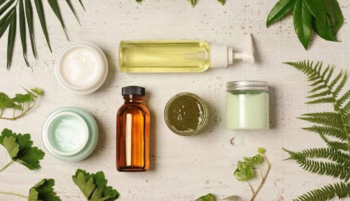 Skincare Ingredients Not to Mix Together (Avoid These Combos)